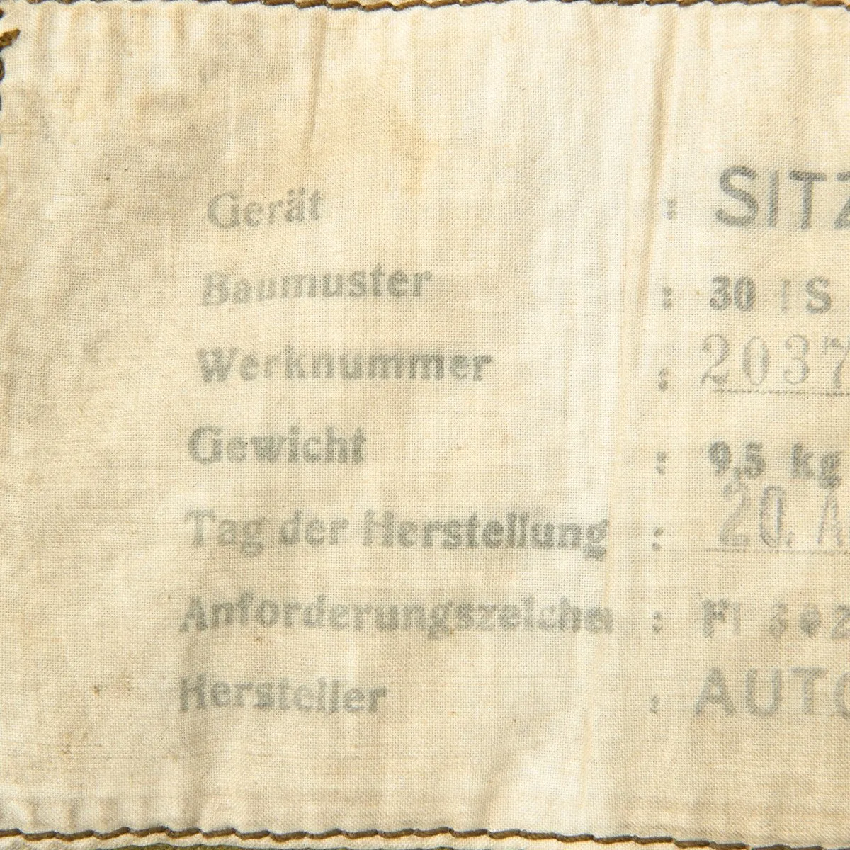 Original WWII US Army Captain Bring Back Trophy Set- German Luftwaffe Aviator Seat Pack Parachute, Bayonets and Certificate