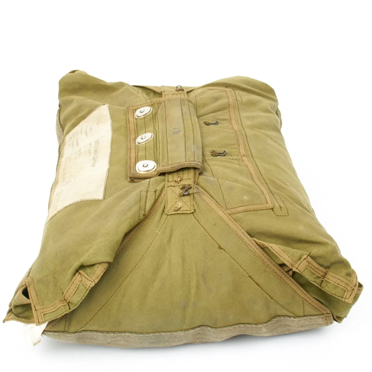Original WWII US Army Captain Bring Back Trophy Set- German Luftwaffe Aviator Seat Pack Parachute, Bayonets and Certificate