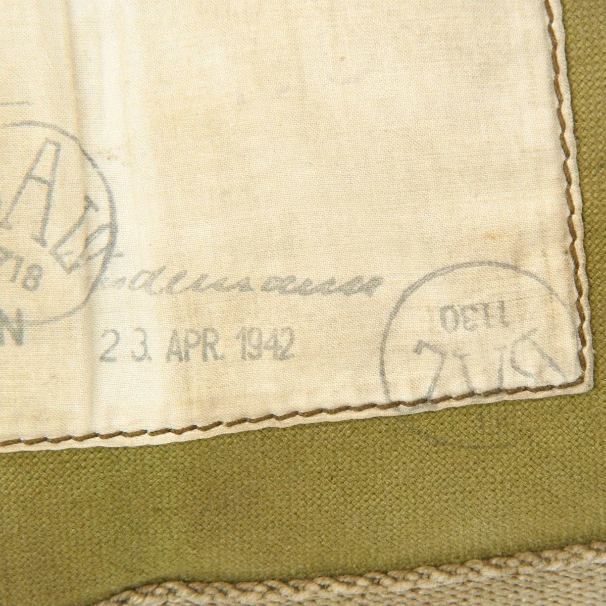 Original WWII US Army Captain Bring Back Trophy Set- German Luftwaffe Aviator Seat Pack Parachute, Bayonets and Certificate