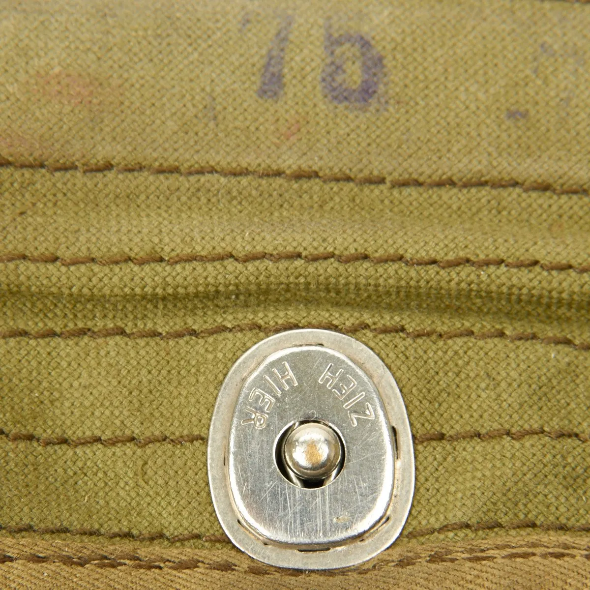 Original WWII US Army Captain Bring Back Trophy Set- German Luftwaffe Aviator Seat Pack Parachute, Bayonets and Certificate